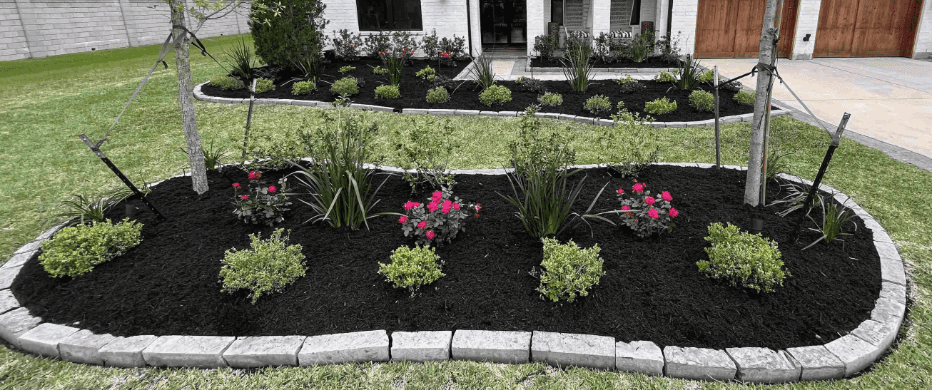 frontyard mulch job